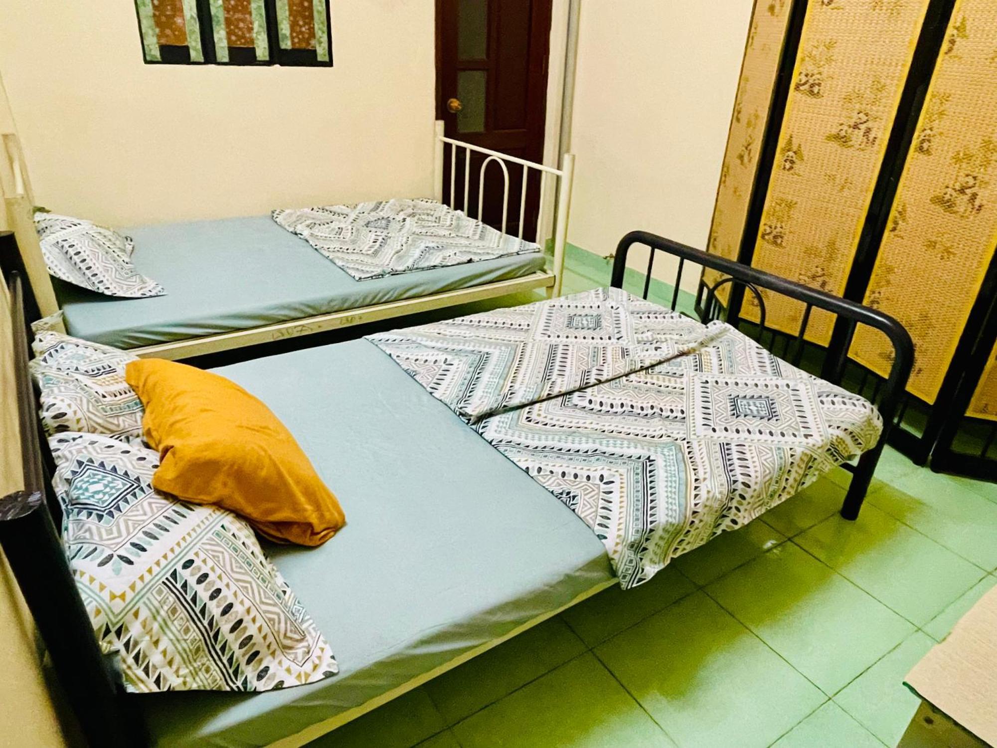 花ren Hostel Thành Pho Ho Chí Minh Esterno foto