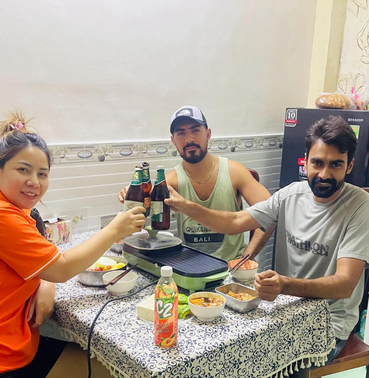 花ren Hostel Thành Pho Ho Chí Minh Esterno foto